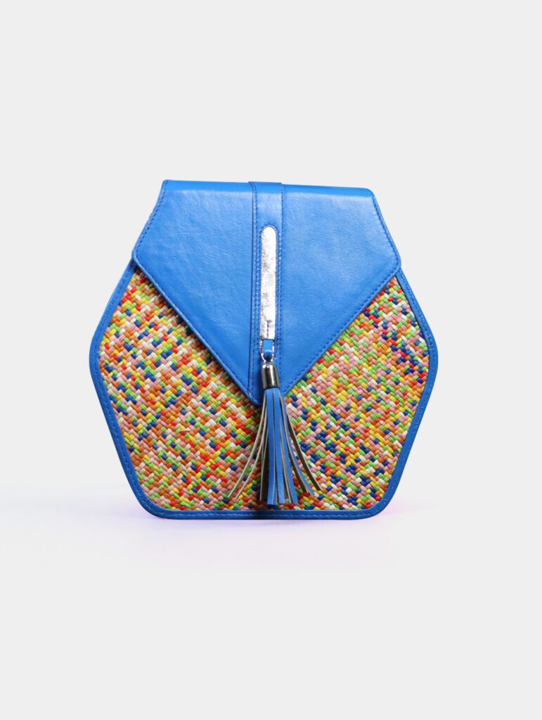 Malta hexagonal blue handbag, handmade with natural fibers.