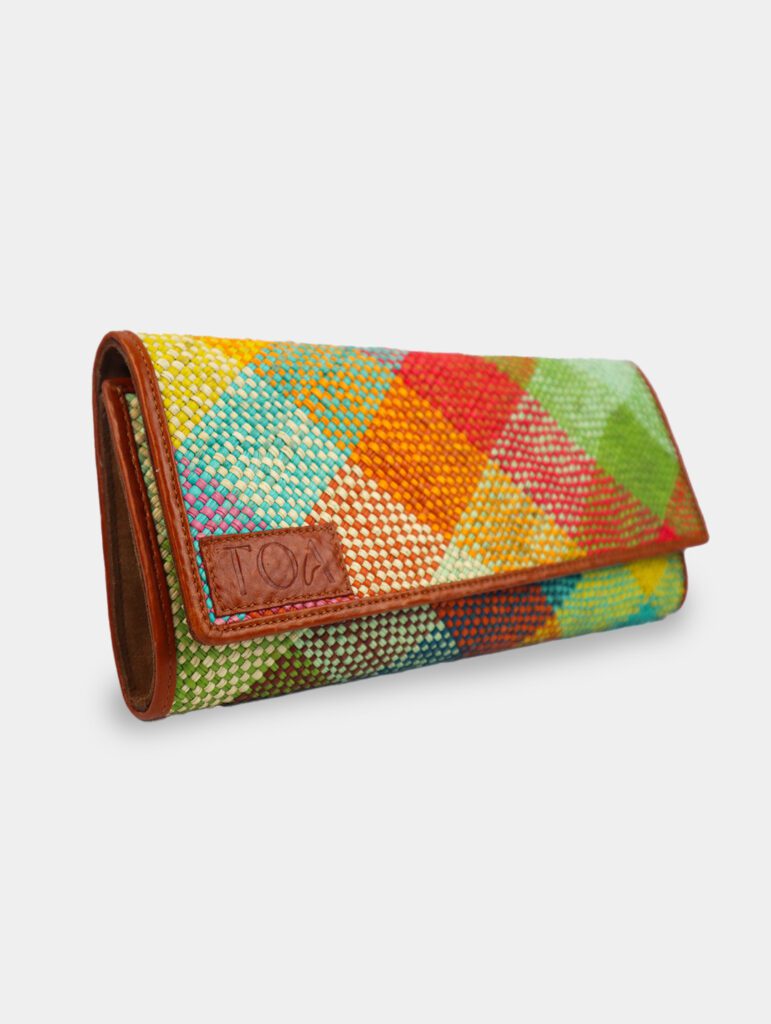 Paccha leather handbag, handmade in durable quality, TOA Bags.